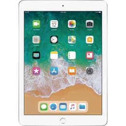 iPad 9.7 インチ 第5世代 - 2017 - Wi-Fi + 4G - 128 GB - シルバー 